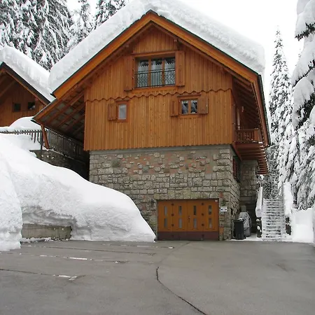 Triglav On Pokljuka アパート